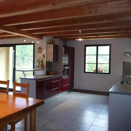L'hirondelle, 2/4 Personnes A Oultet بيت للعطل *